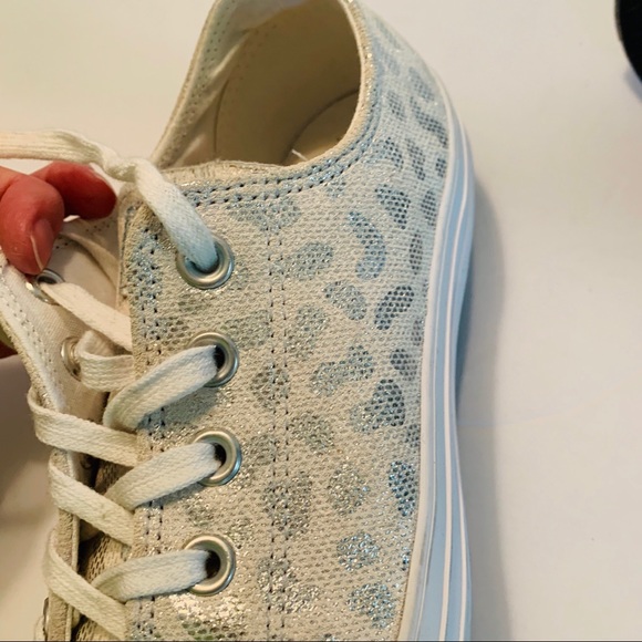 Converse Silver Metallic Leopard Print Tennis Shoe - Picture 5 of 15